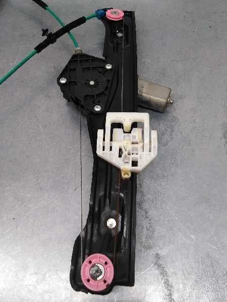 Elevalunas Delantero Derecho para Bmw Serie 1 Lim. (F20)