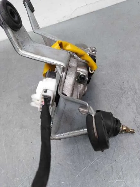 Motor Limpia Trasero para Kia Carens (Un)