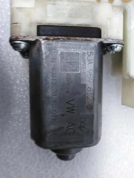 Motor Elevalunas Delantero Derecho para Seat Toledo (Kg3)