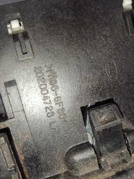 Mando Limpia para Kia Carens (Un)
