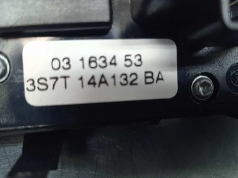 Mando Elevalunas Delantero Izquierdo para Ford Mondeo Berlina (Ge)