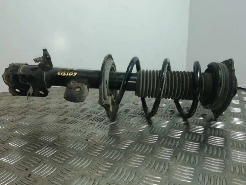 Amortiguador Delantero Derecho para Nissan Juke (F15)