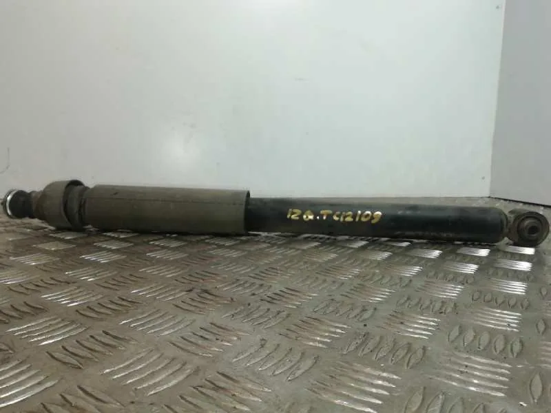 Amortiguador Trasero Izquierdo para Nissan Juke (F15)