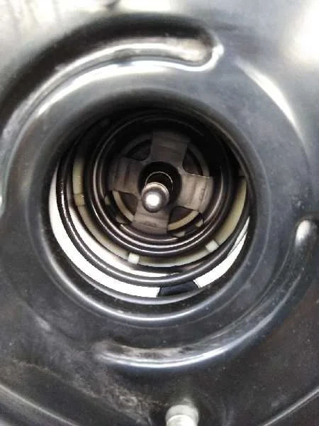 Servofreno para Nissan Juke (F15)