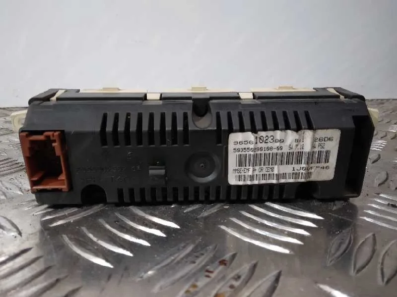 Display para Peugeot 207