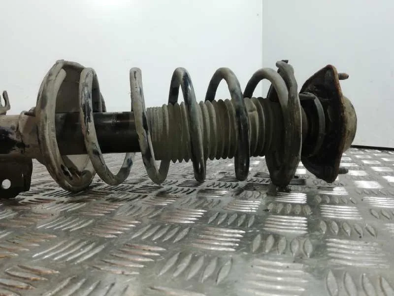 Amortiguador Delantero Izquierdo para Hyundai Getz (Tb)