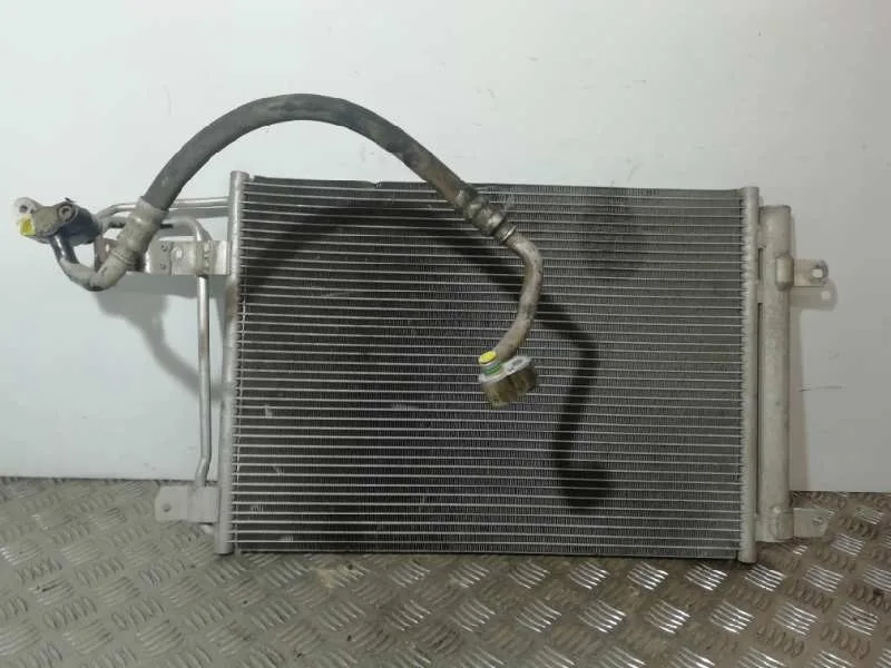 Condensador / Radiador Aire Acondicionado para Seat Leon (1P1)