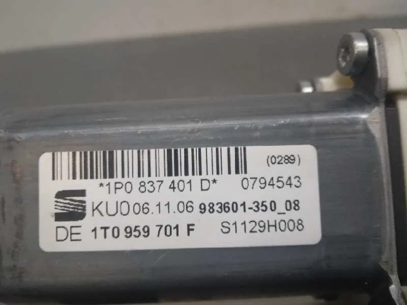 Motor Elevalunas Delantero Izquierdo para Seat Leon (1P1)