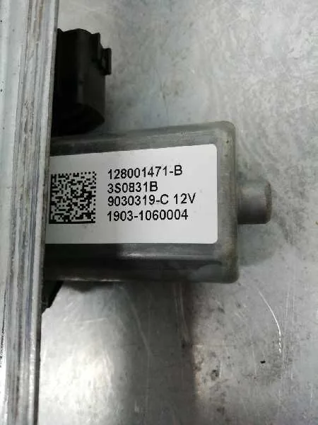Elevalunas Delantero Derecho para Fiat Talento Kombi (296)