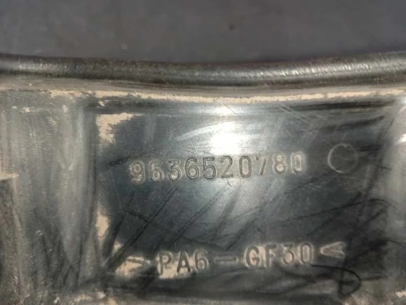 Rampa Inyectora para Peugeot 206 Berlina