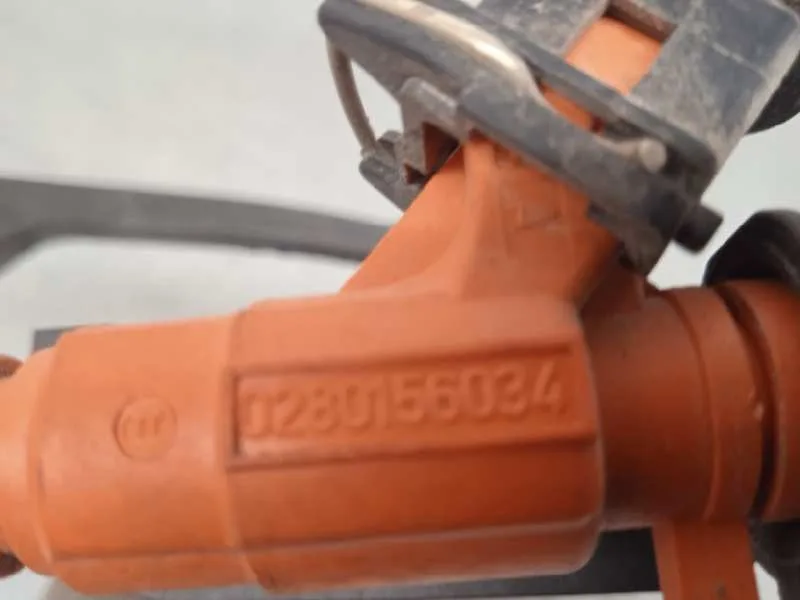 Rampa Inyectora para Peugeot 206 Berlina