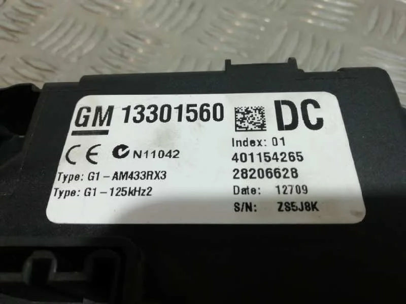 Caja Reles / Fusibles para Opel Corsa D