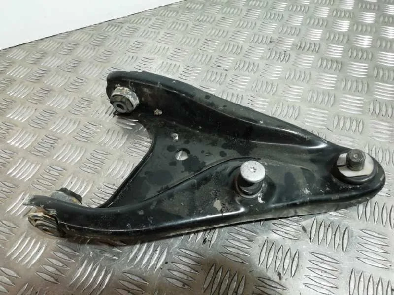 Brazo Suspension Inferior Delantero Derecho para Dacia Dokker