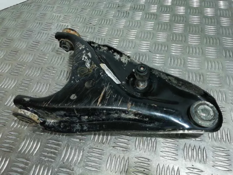 Brazo Suspension Inferior Delantero Derecho para Dacia Dokker