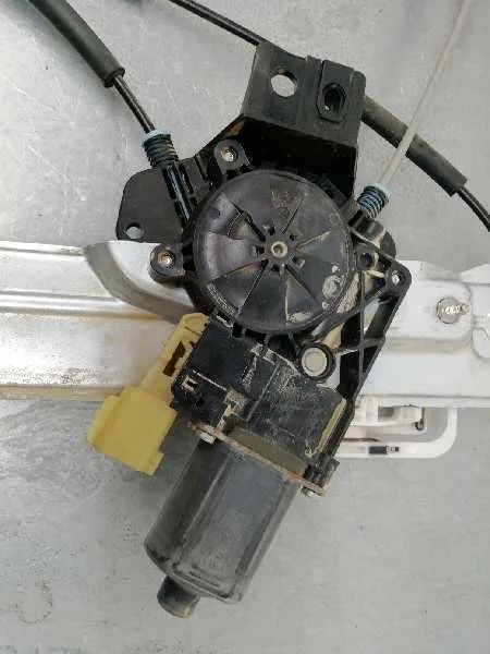 Elevalunas Delantero Izquierdo para Ford Kuga (Cbs)