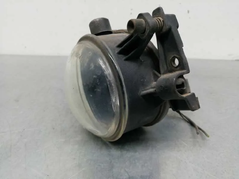 Faro Antiniebla Derecho para Ford Focus Berlina (Cap)
