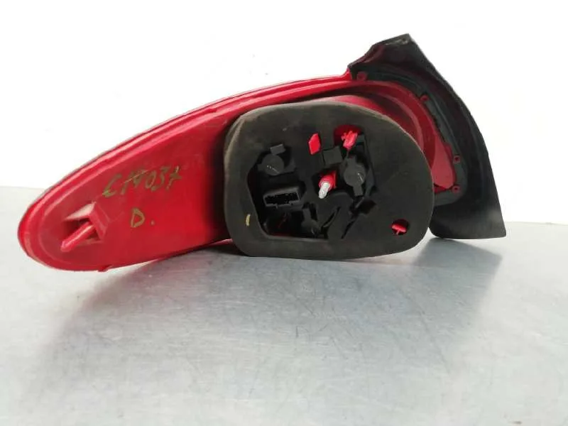 Piloto Trasero Derecho para Peugeot 206+