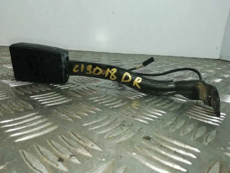Enganche Cinturon para Seat Leon (1P1)
