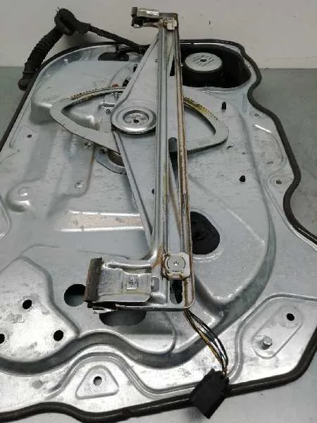 Elevalunas Delantero Derecho para Ford Focus Lim. (Cb4)