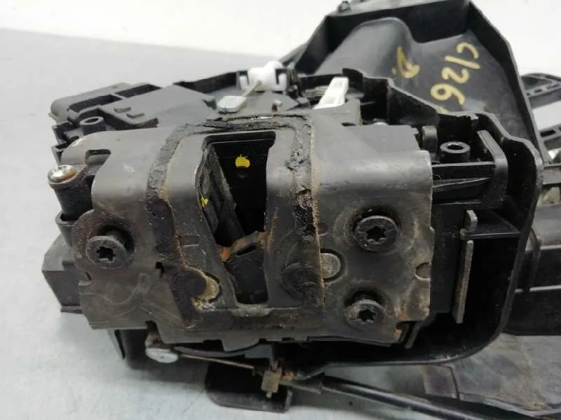 Cerradura Puerta Delantera Derecha para Ford Focus Lim. (Cb4)