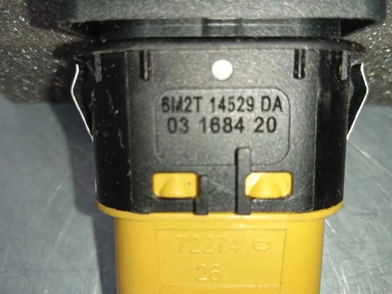 Mando Elevalunas Delantero Derecho para Ford Focus Lim. (Cb4)