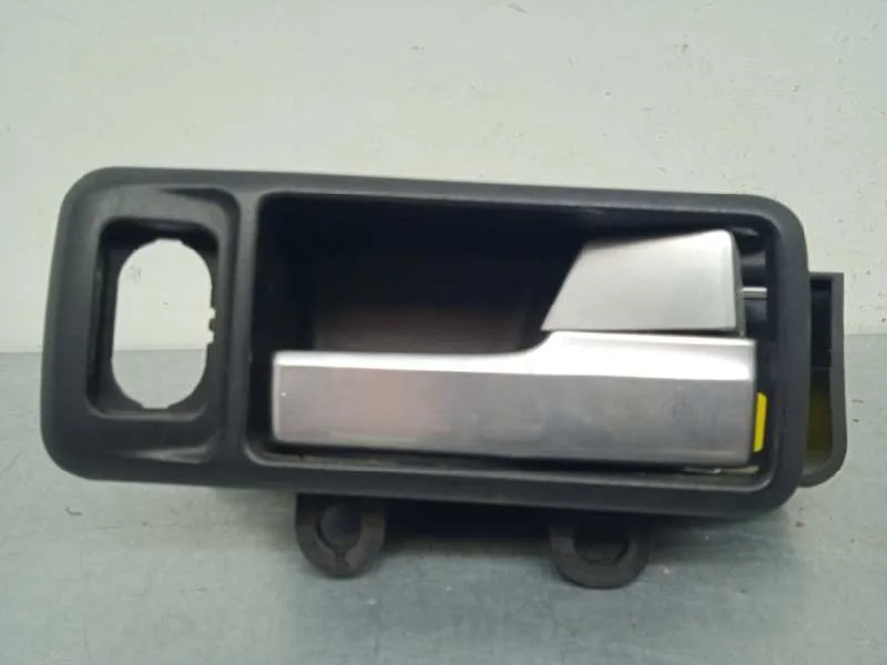 Maneta Interior Delantera Derecha para Ford Focus Lim. (Cb4)