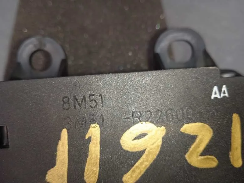 Maneta Interior Delantera Derecha para Ford Focus Lim. (Cb4)