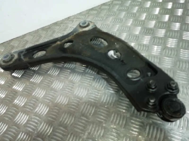 Brazo Suspension Inferior Delantero Izquierdo para Fiat Talento Kombi (296)