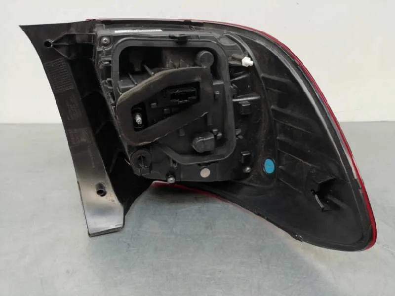 Piloto Trasero Derecho para Dacia Sandero