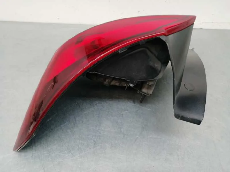 Piloto Trasero Derecho para Dacia Sandero