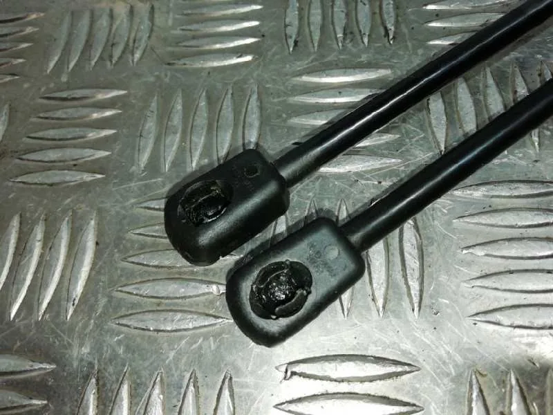Amortiguadores Maletero / Porton para Skoda Kodiaq