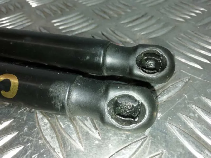 Amortiguadores Maletero / Porton para Skoda Kodiaq