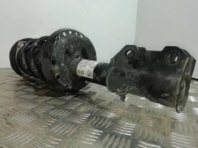 Amortiguador Delantero Izquierdo para Opel Astra K Lim. 5Türig