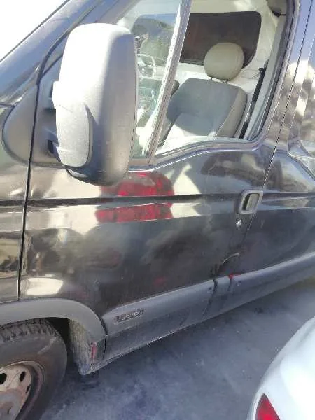 Puerta Delantera Izquierda para Nissan Interstar Mod. 04 (X70)