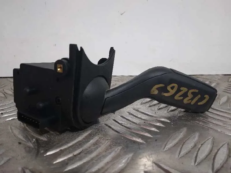 Mando Multifuncion para Audi A6 Berlina (4F2)