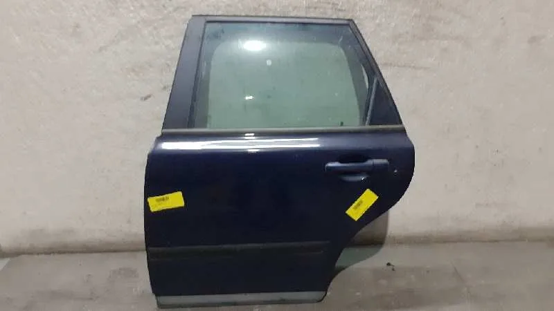 Puerta Trasera Izquierda para Volvo V50 Familiar