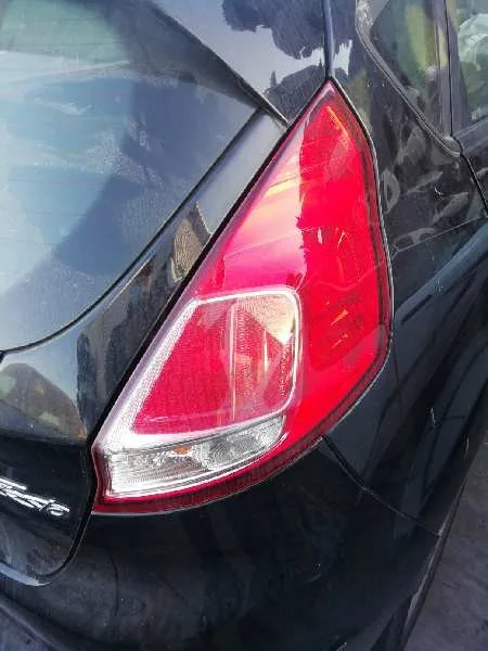 Piloto Trasero Derecho para Ford Fiesta (Ccn)