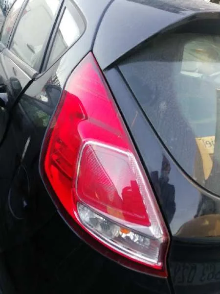 Piloto Trasero Izquierdo para Ford Fiesta (Ccn)