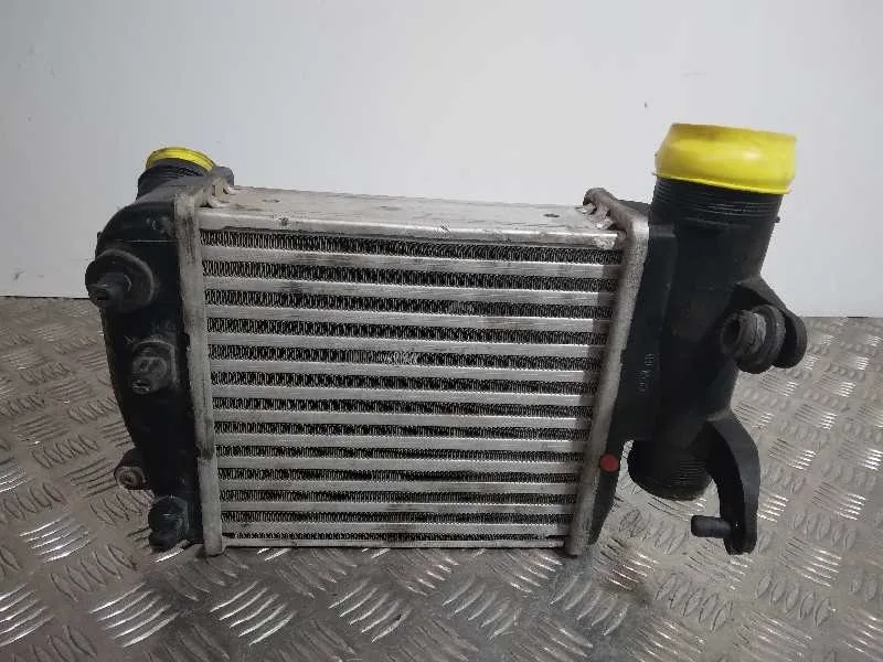 Intercooler para Audi A6 Berlina (4F2)