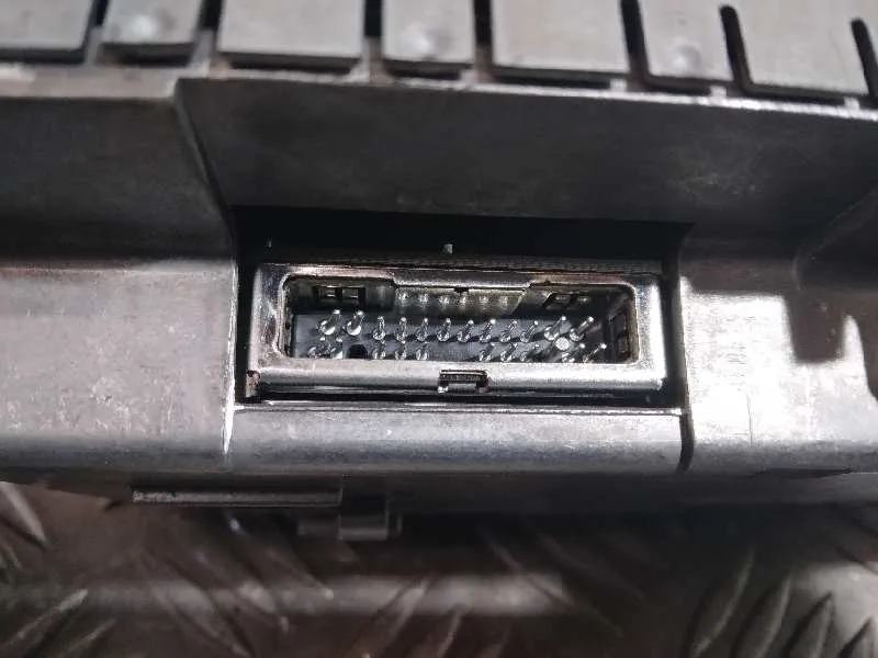 Pantalla Multifuncion para Audi A6 Berlina (4F2)