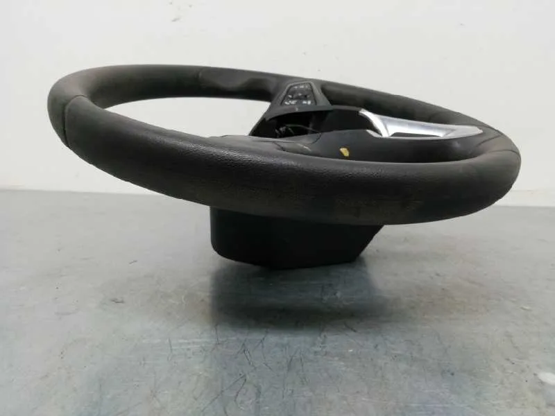 Volante para Opel Corsa E