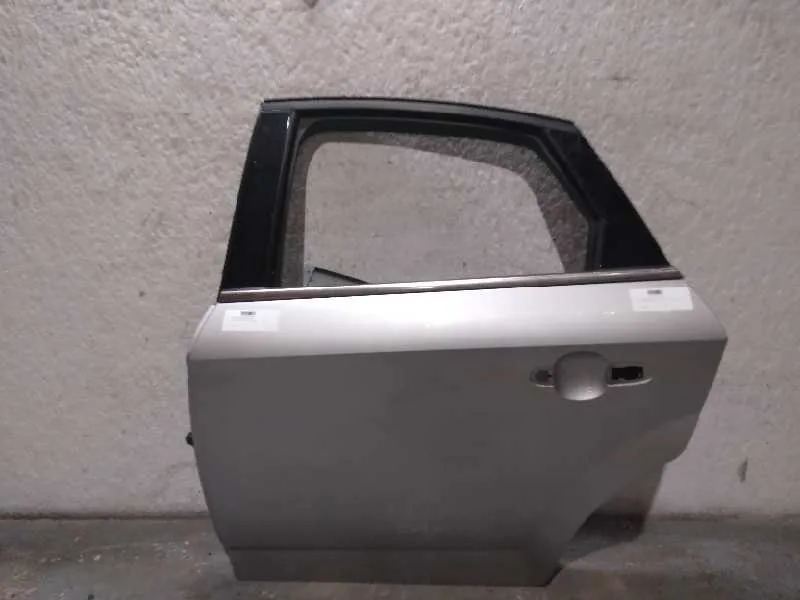 Puerta Trasera Izquierda para Ford Mondeo Ber. (Ca2)