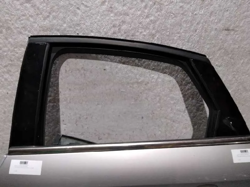 Puerta Trasera Izquierda para Ford Mondeo Ber. (Ca2)