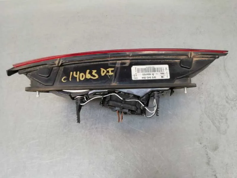 Piloto Trasero Derecho Interior para Seat Leon St (5F8)