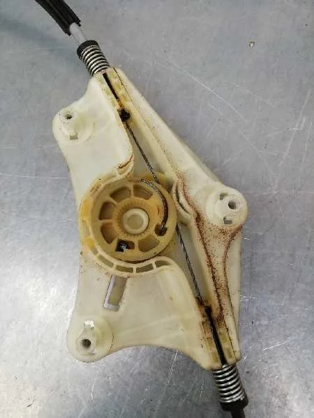 Elevalunas Delantero Derecho para Seat Leon St (5F8)
