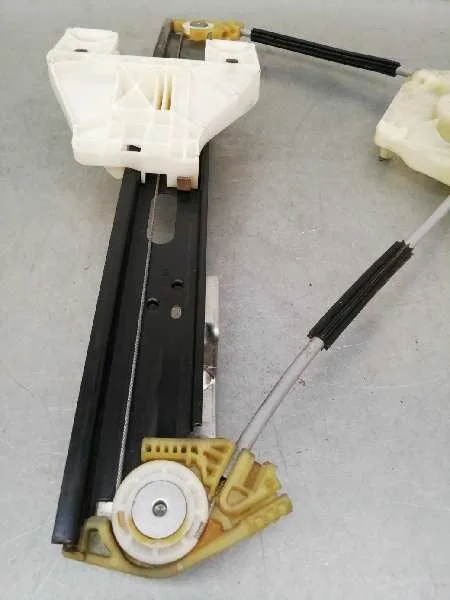 Elevalunas Trasero Derecho para Seat Leon St (5F8)