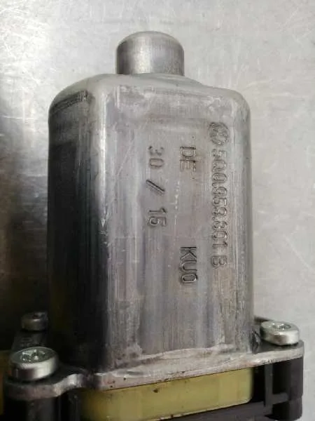 Motor Elevalunas Delantero Izquierdo para Seat Leon St (5F8)
