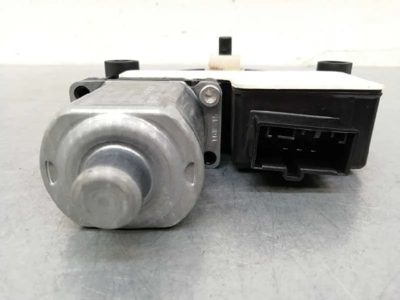 Motor Elevalunas Trasero Derecho para Seat Leon St (5F8)