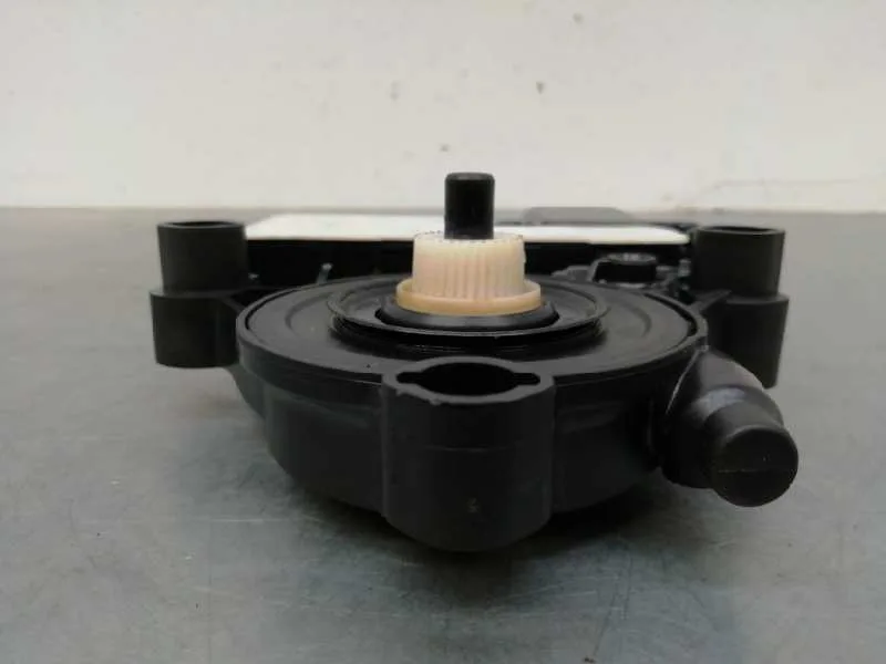 Motor Elevalunas Trasero Derecho para Seat Leon St (5F8)