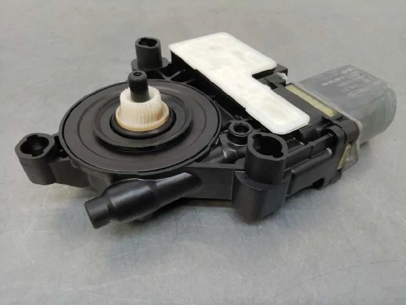 Motor Elevalunas Trasero Derecho para Seat Leon St (5F8)